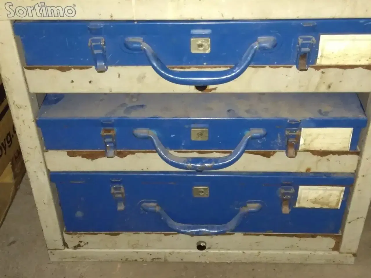 Billede 4 - Skuffe reol med indhold til vvs