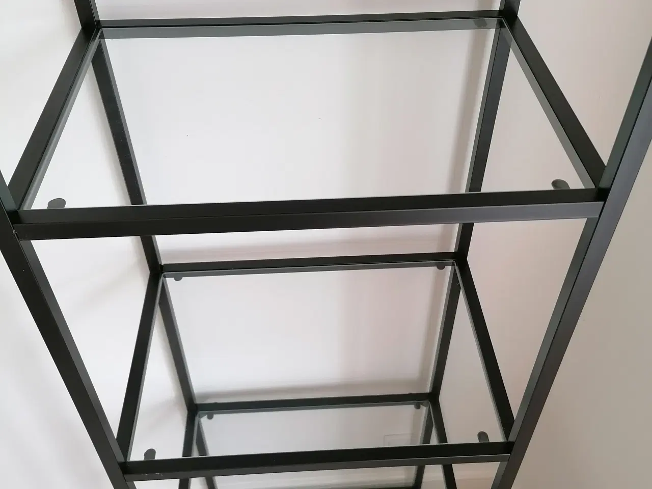 Billede 1 - Sort stål reol med glasplader 