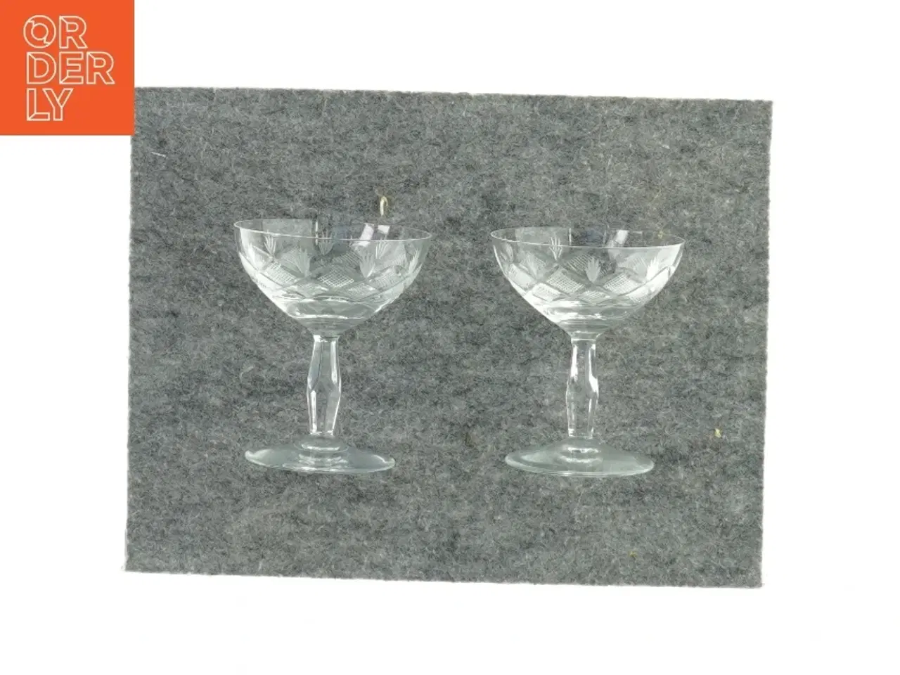 Billede 1 - 2 styks portvinsglas (str. H 8 CM O 7 CM)