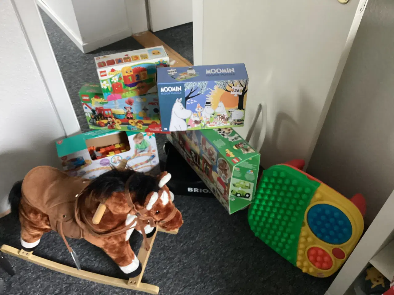 Billede 1 - Legetøj i go stand