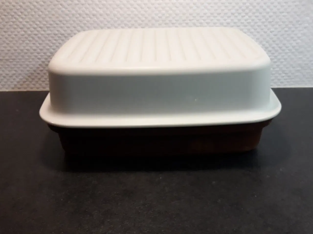 Billede 1 - Tupperware brødbox