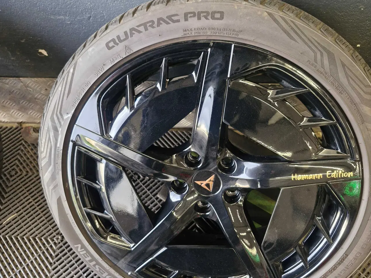 Billede 3 - Orginale cupra born  20"