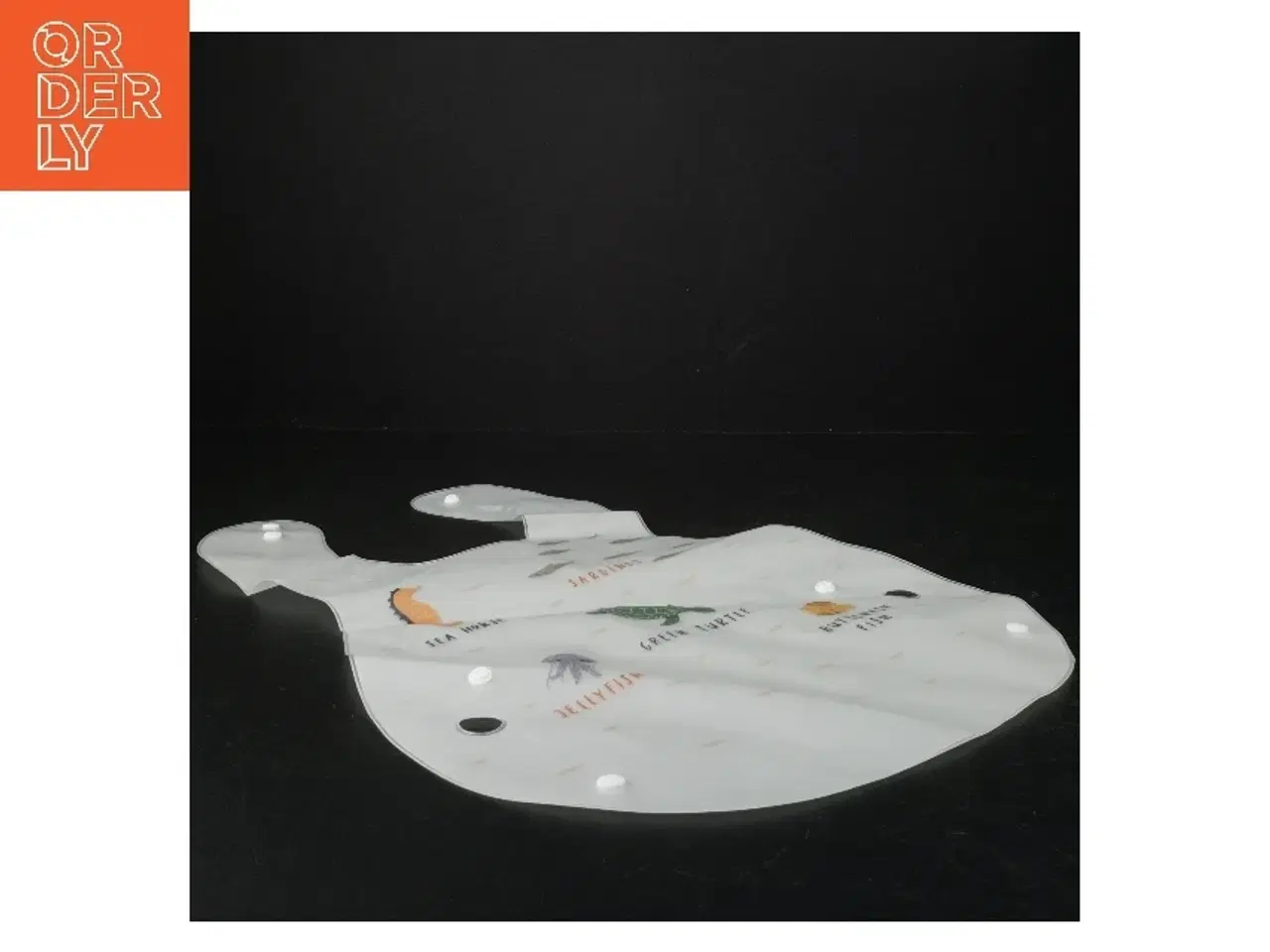 Billede 1 - Børne hagesmæk (str. 29 x 27 cm)