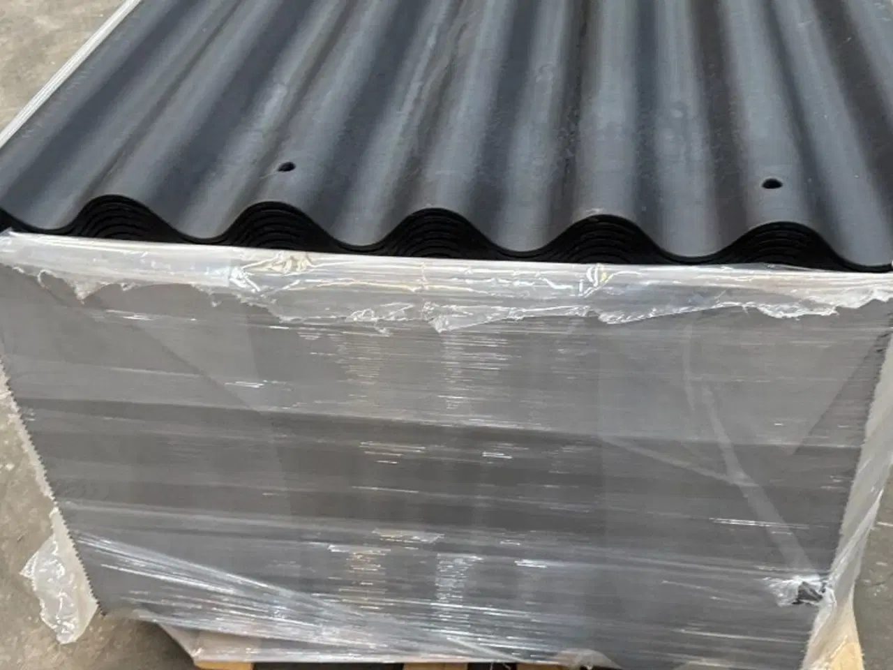 Billede 3 - Fabriksnye Tagplader Euronit 75 stk. 700 T 1152x1220 mm.