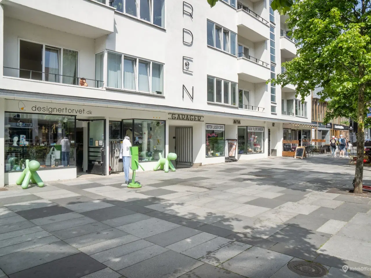Billede 1 - MOMSFRIT - Attraktivt butikslejemål lige ud til Åen