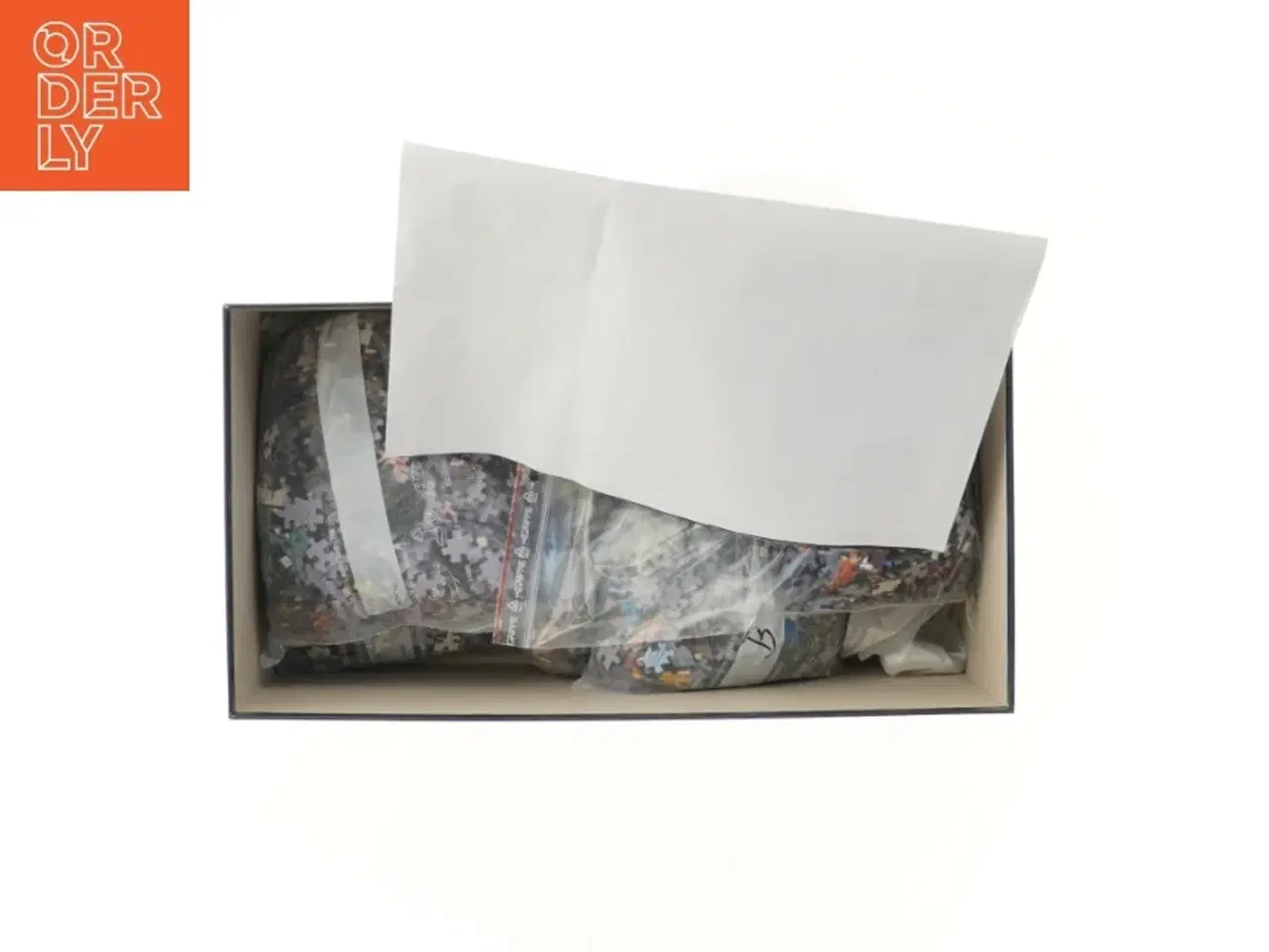 Billede 4 - Marvel Avengers 9000-brikkers puslespil fra Trefl Prime (str. 9000 brikker 198,6x92,8 cm)