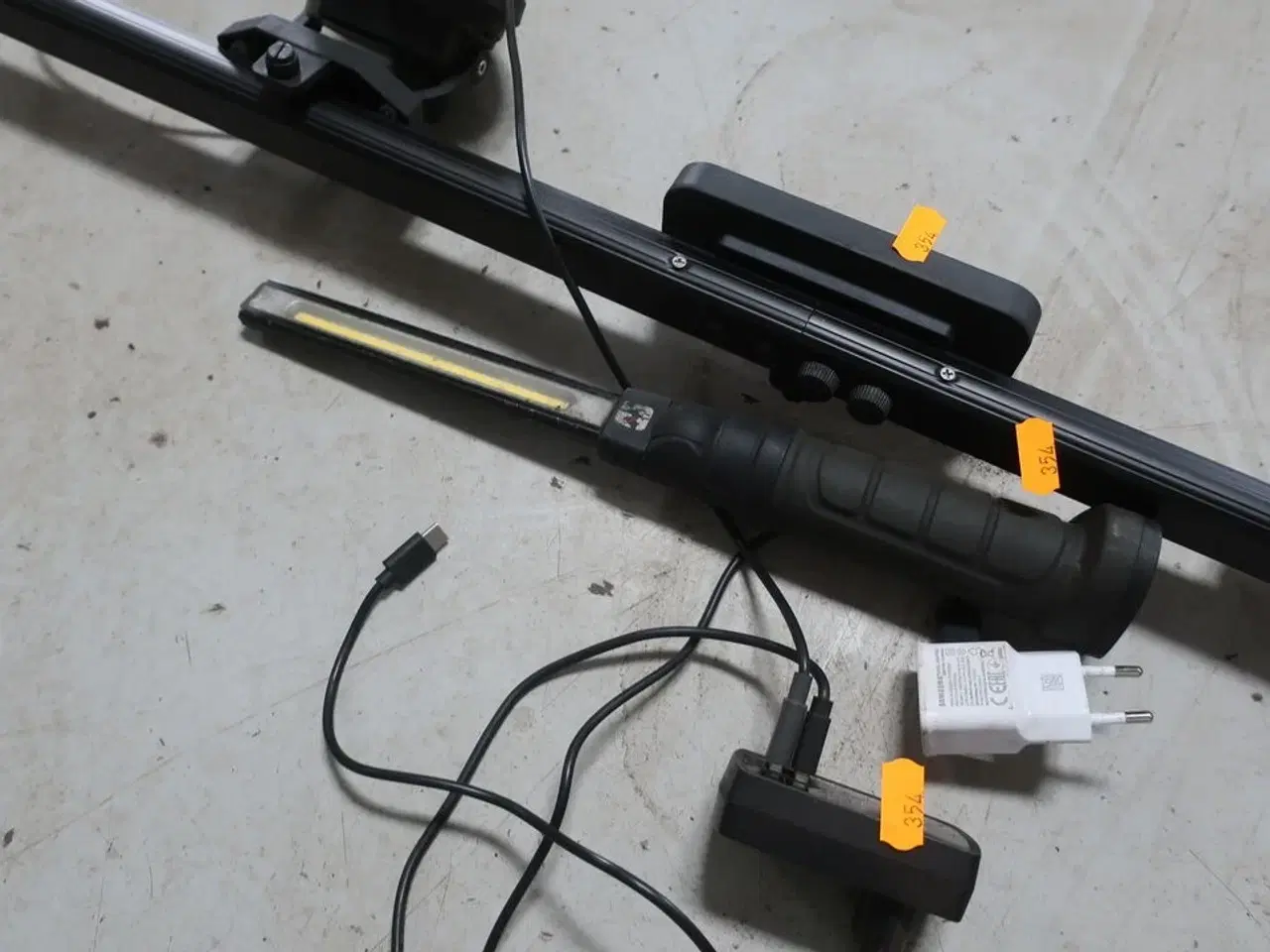 Billede 2 - 2 stk. arbejdslygter