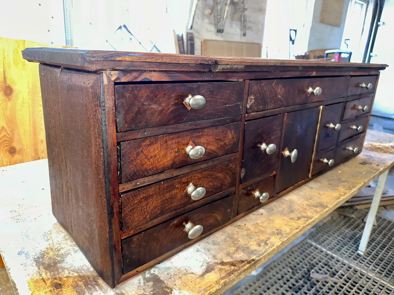 Billede 7 - Antik indsats med skuffer