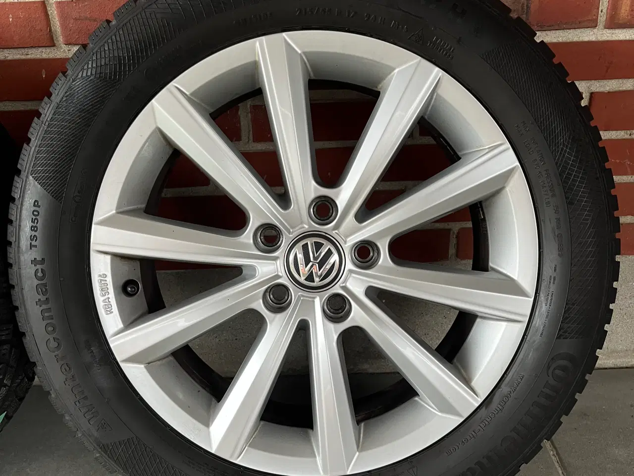 Billede 2 - Originale 17” VW fælge med kvalitetsdæk