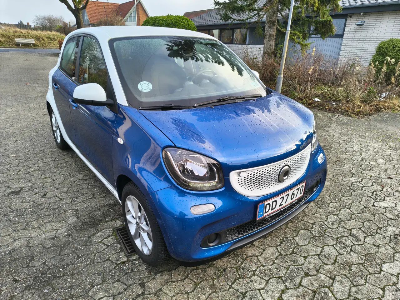 Billede 2 - Smart ForFour. 5 døre, El, bybil med automatgear.