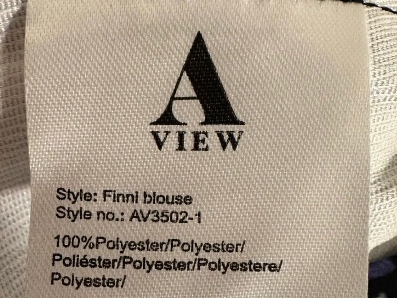 Billede 4 - Blomstret top - str. 34