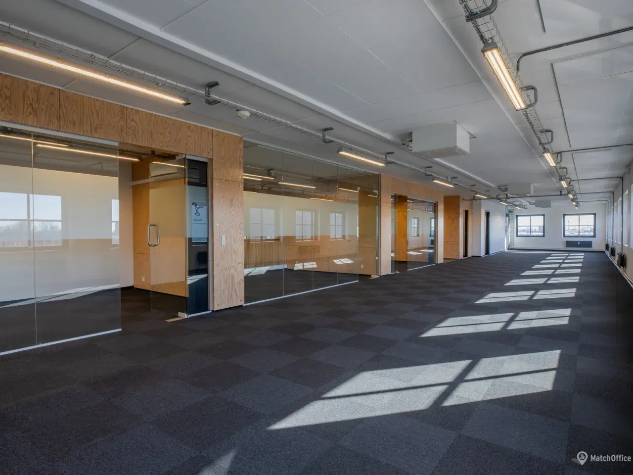 Billede 13 - 1503-14: Roholmsvej 12A - 1.670 m2