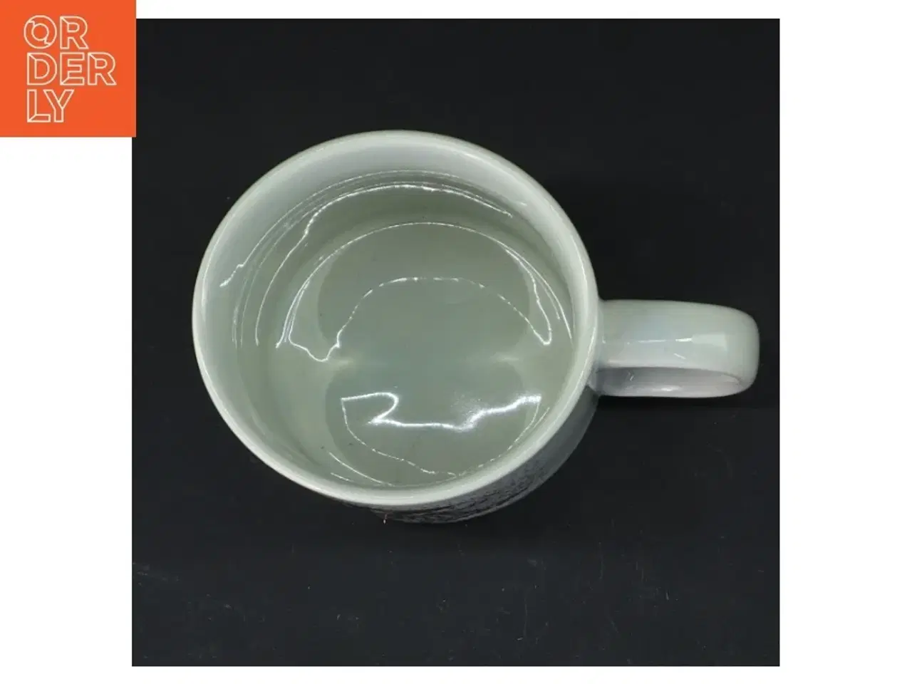 Billede 2 - Bjørn Wiinblad krus (str. Ø. 8 cm. længde. 9 cm) (str. Ø. 8 cm. længde. 9 cm)