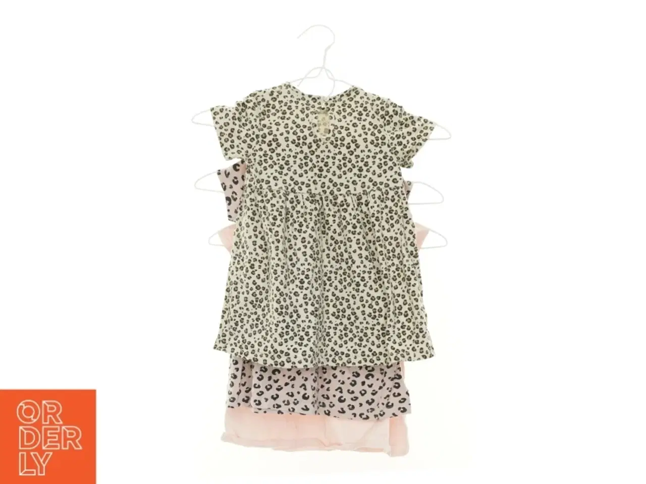 Billede 2 - Kjole (3 stk.) fra H&M (str. 92 cm)