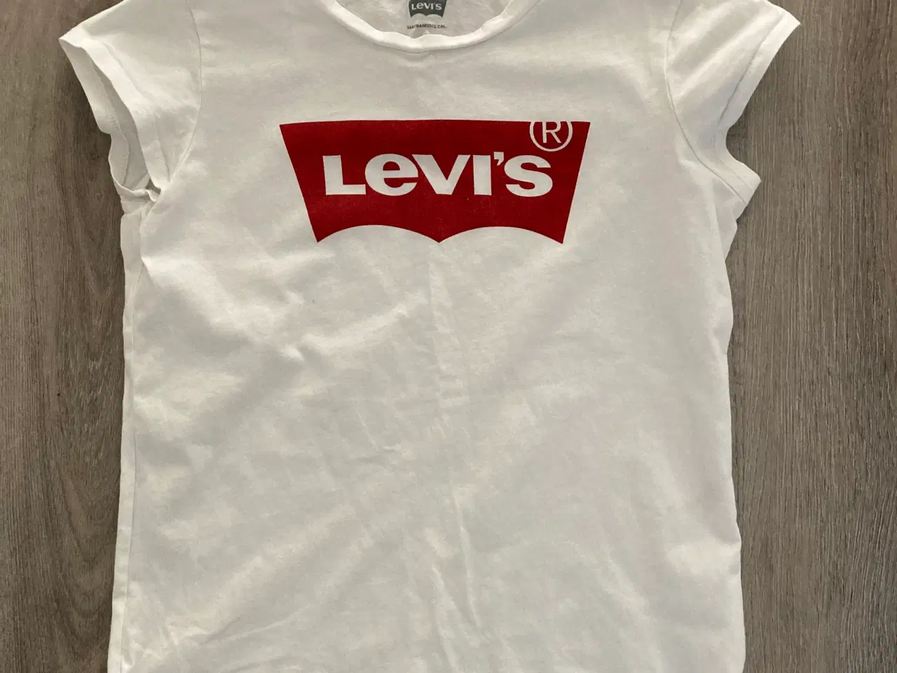 Billede 1 - Levi’s T-shirt str. 158