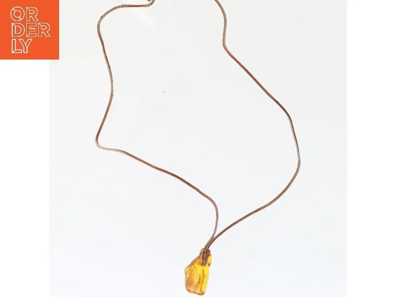 Billede 1 - Halskæde med ravvedhæng (str. 39 cm)