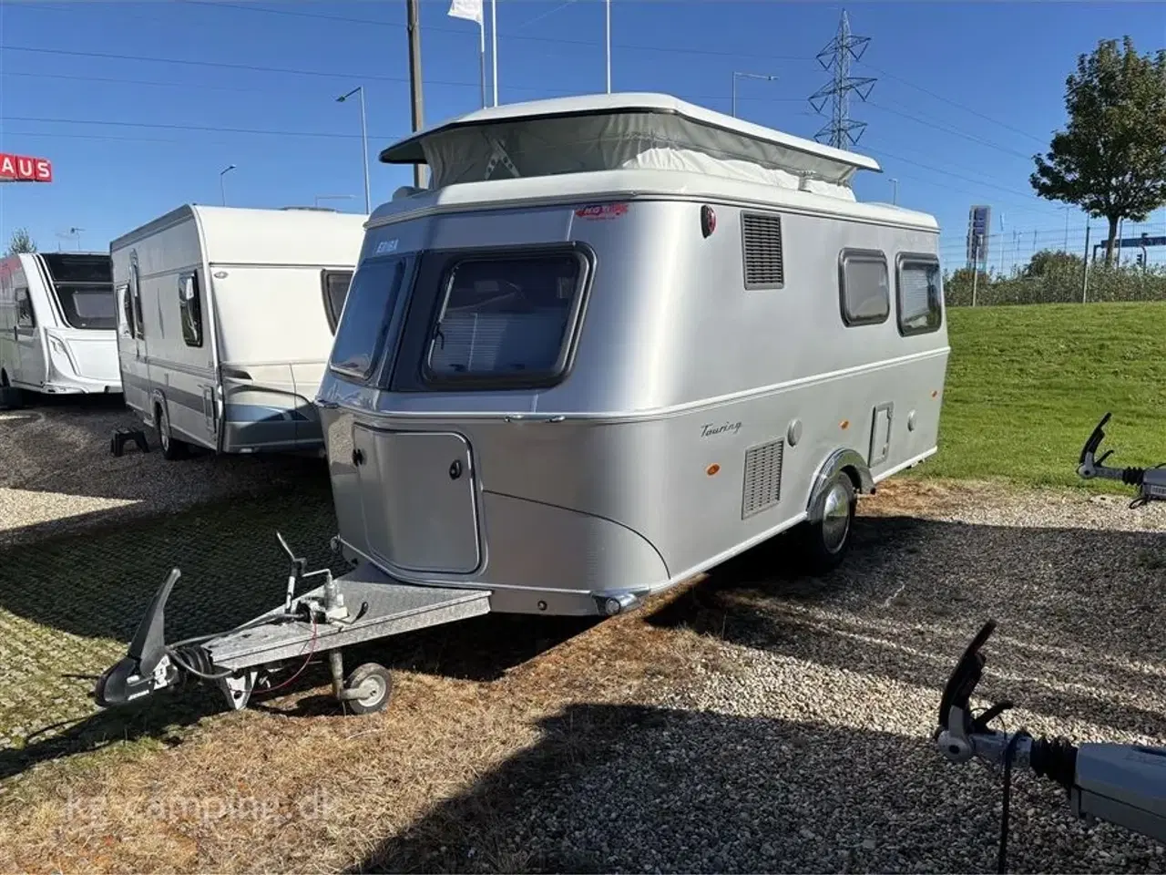 Billede 2 - 2023 - Eriba Touring 560   Ikonisk retrodesign møder moderne komfort