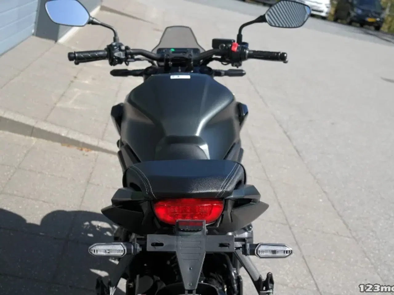 Billede 5 - Honda CB 650 R MC-SYD       BYTTER GERNE