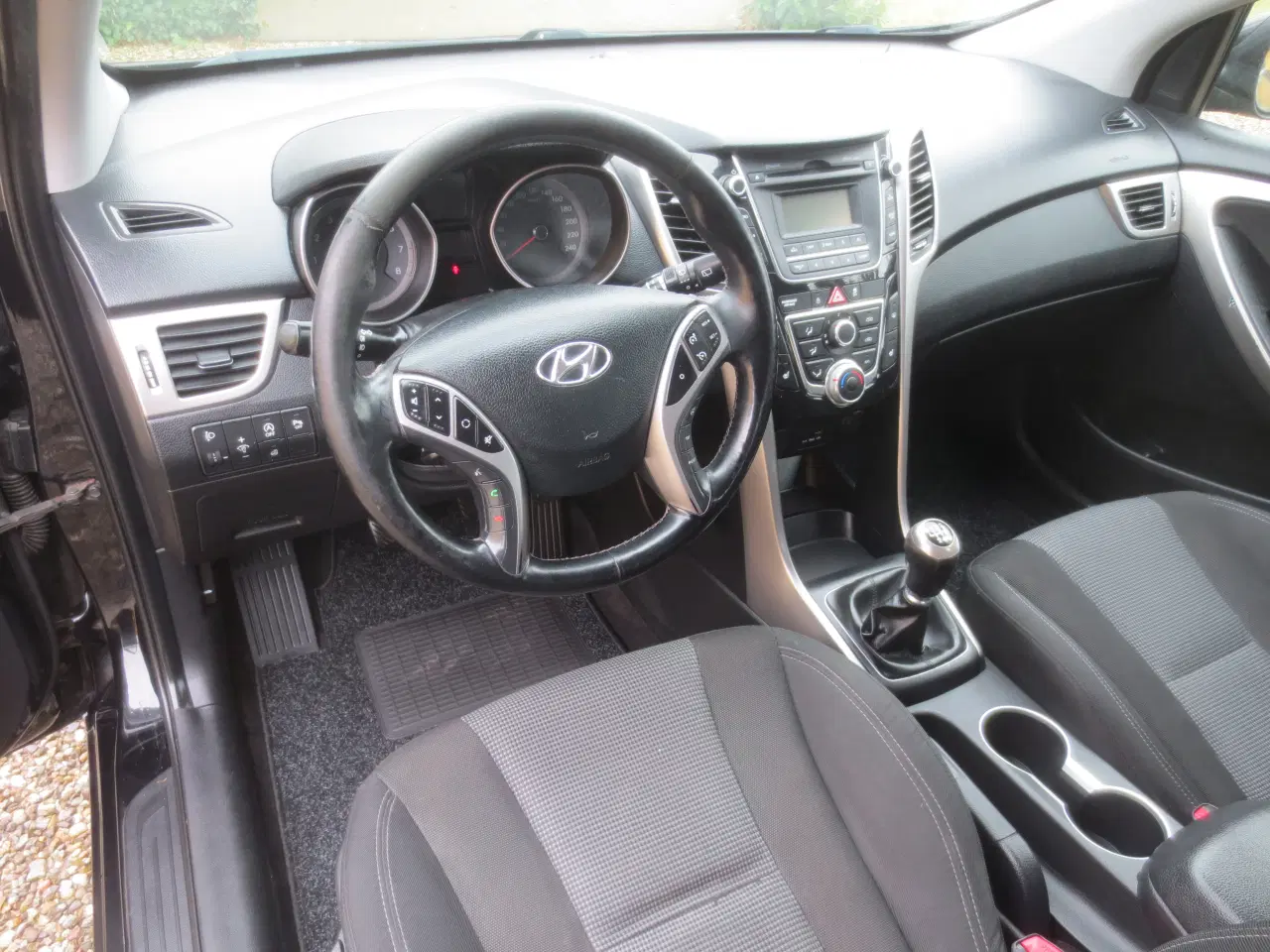 Billede 19 - Hyundai i 30 1.6 i 135 Hk Stc år 2014 Nysynet.