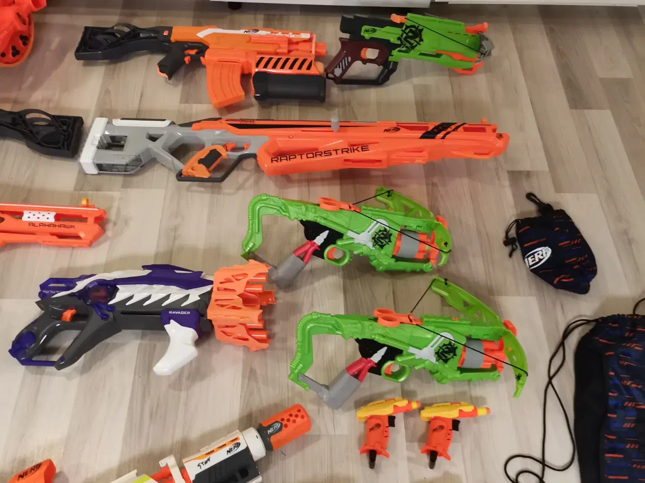 Billede 3 - Nerfguns og tilbehør 