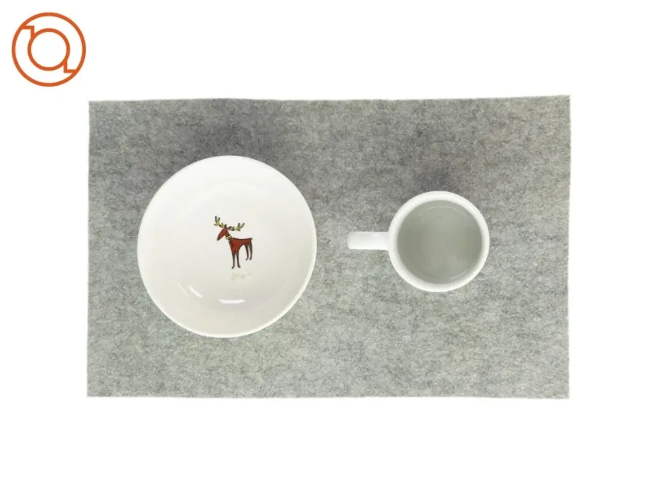 Billede 3 - Julekop og juleskål fra Søstrene Grene (str. 5 x 15 og 11 x 9cm)