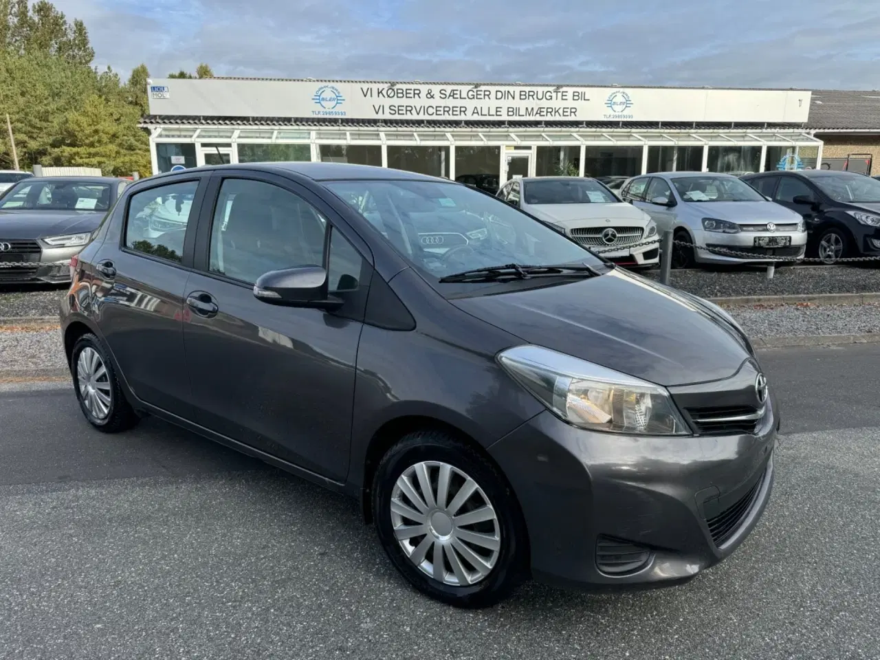 Billede 1 - Toyota Yaris 1,0 VVT-i T2 Touch