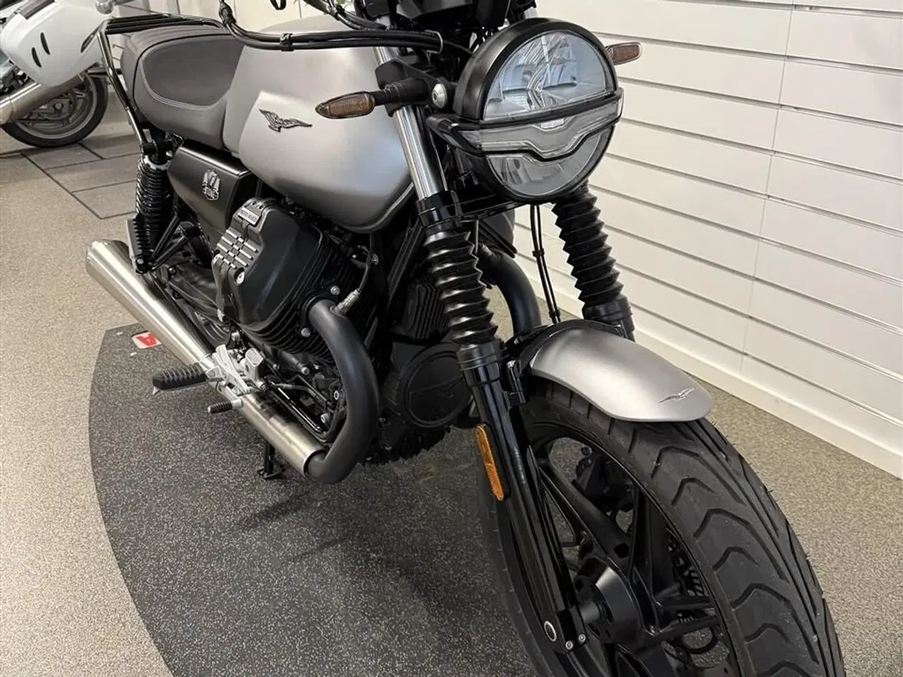 Billede 2 - Moto Guzzi V7 Stone 853 Centenario 65HK 6g