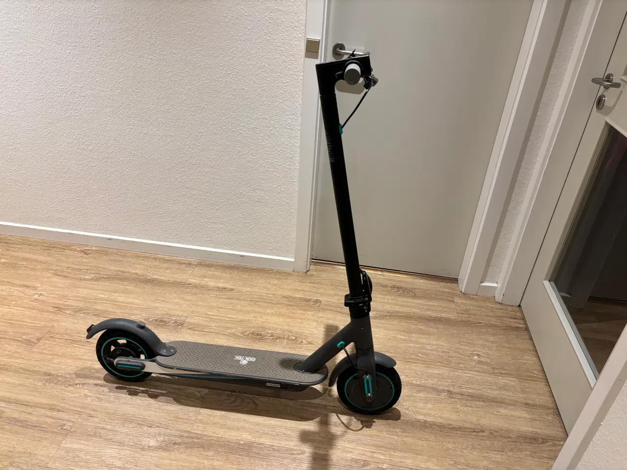 Billede 1 - OOK-TEK el løbehjul