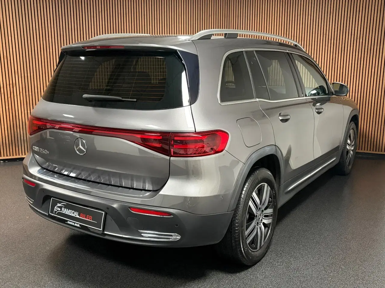 Billede 5 - Mercedes EQB250+  7prs