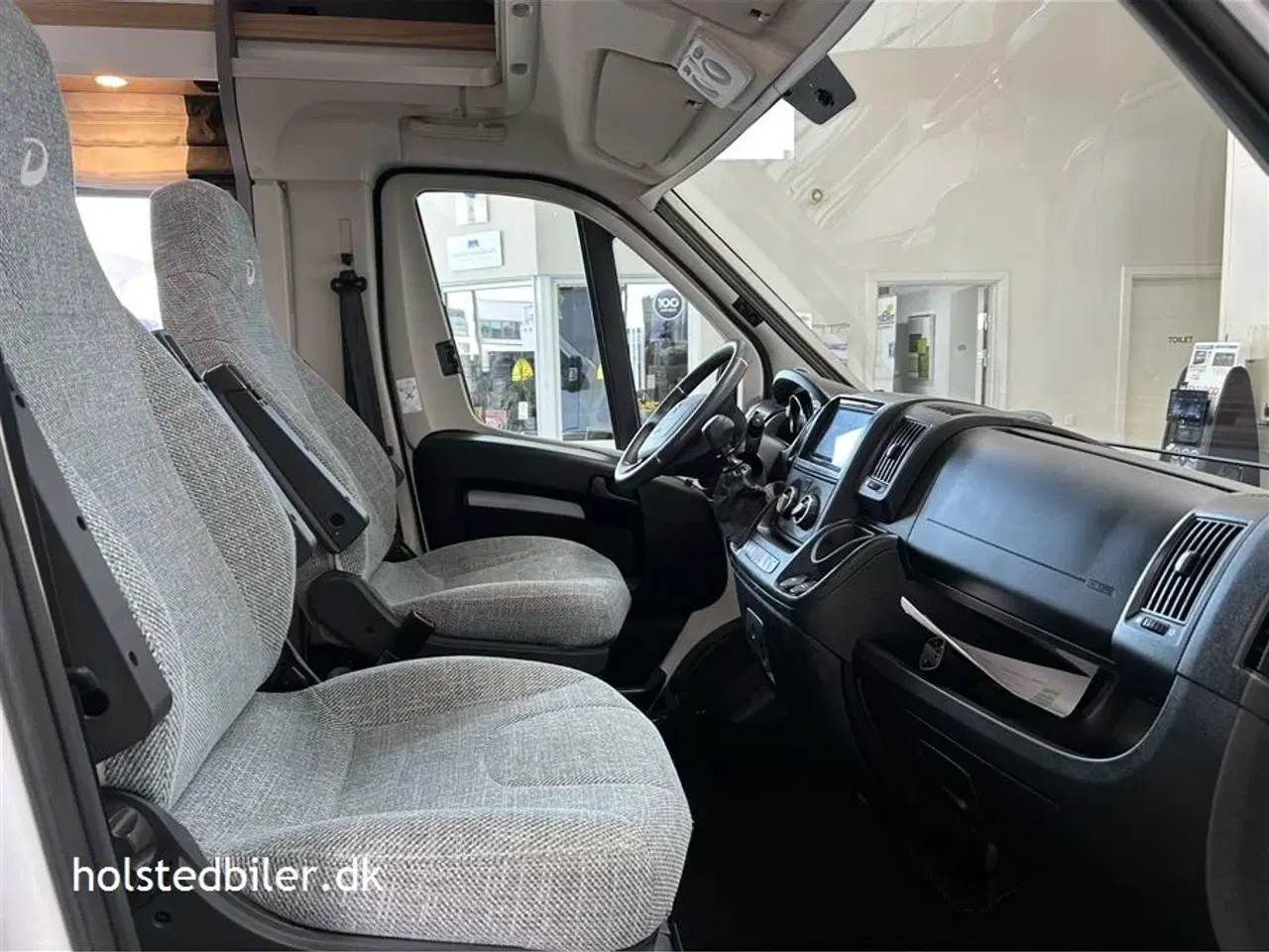 Billede 7 - 2021 - Dethleffs Just T6812   Enkeltsenge og kun km. 21000