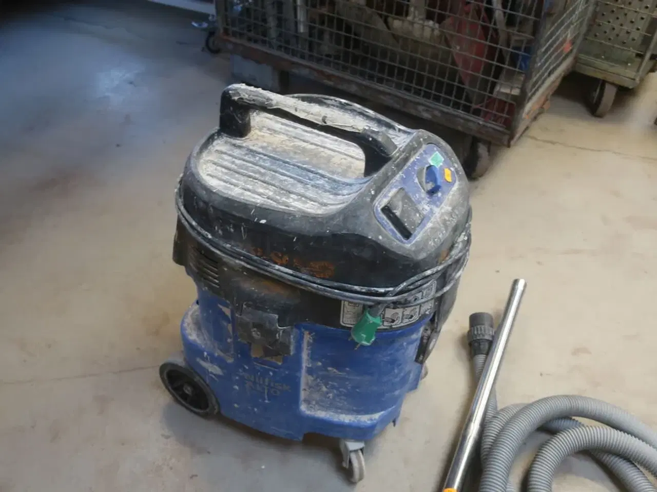 Billede 2 - Industristøvsuger NILFISK Model: ATTIX 560-21KC