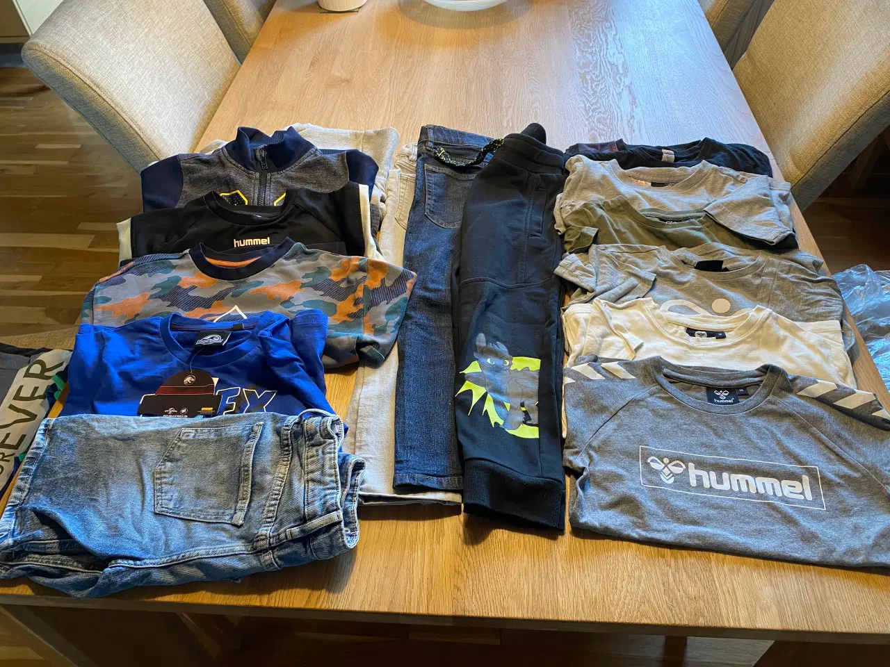 Billede 3 - Hummel dansk fodbold tshirt nr. 10 str. 116 
