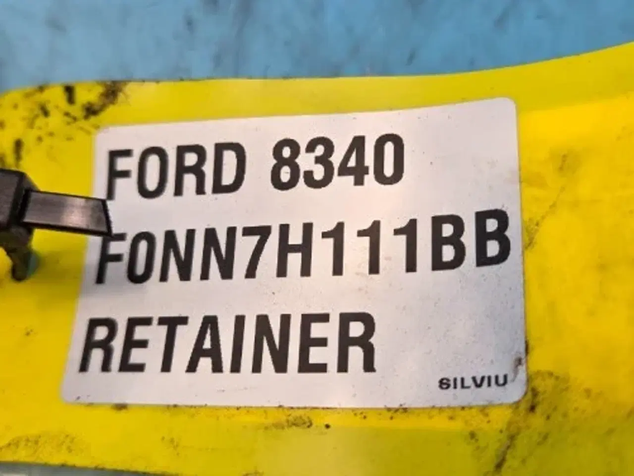 Billede 2 - Ford 8340 Holder F0NN7H111BB