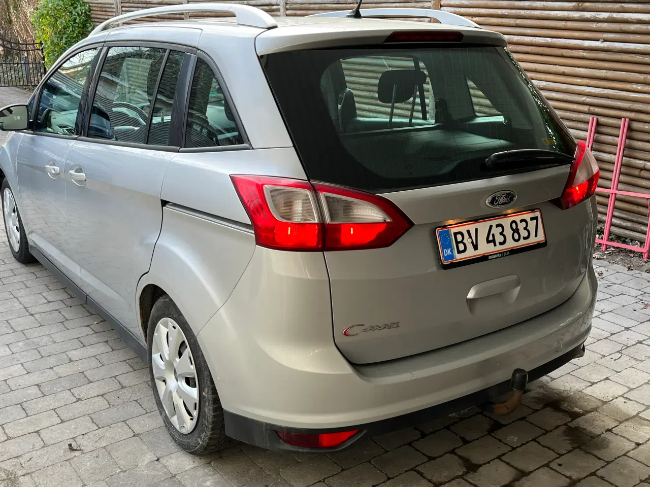Billede 2 - Grand C-Max - Nysynet 21.04.2026 - Lavt km antal