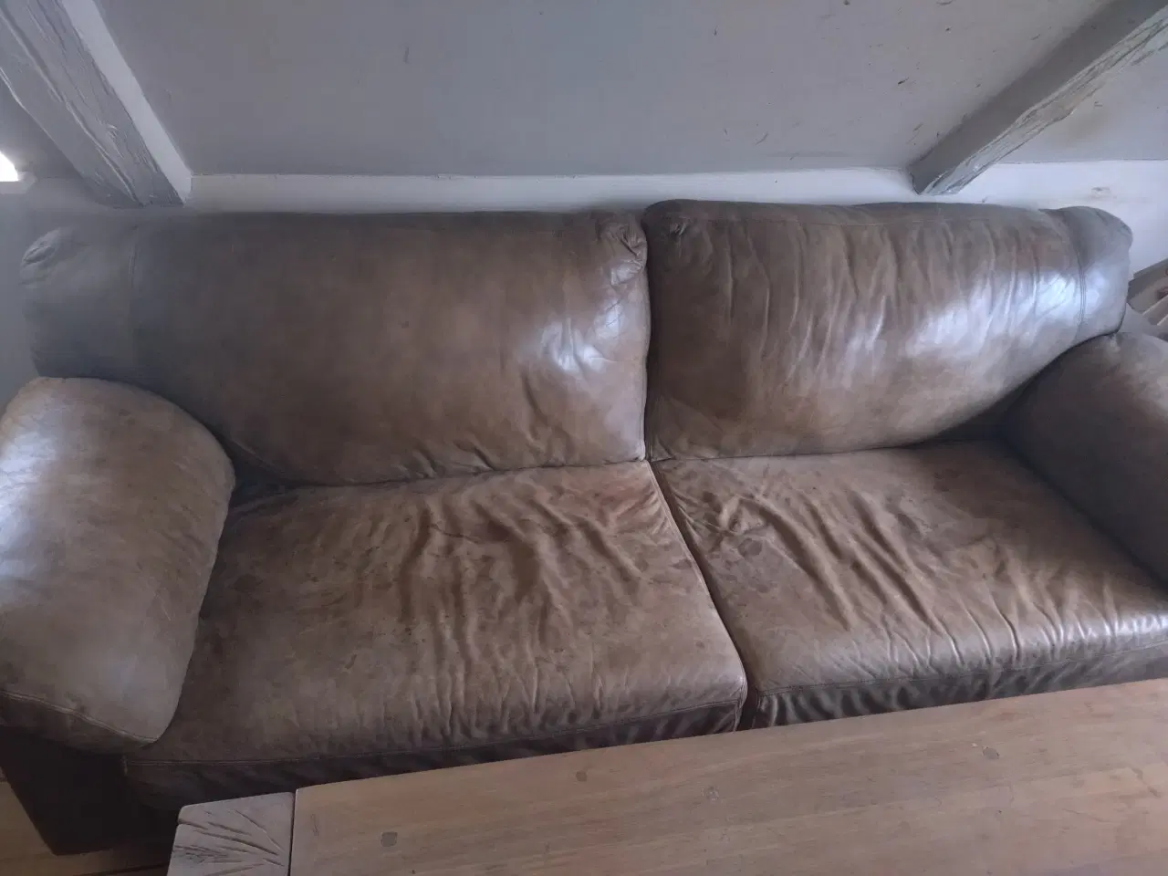 Billede 2 - 2+3 pers. Læder sofa sælges.
