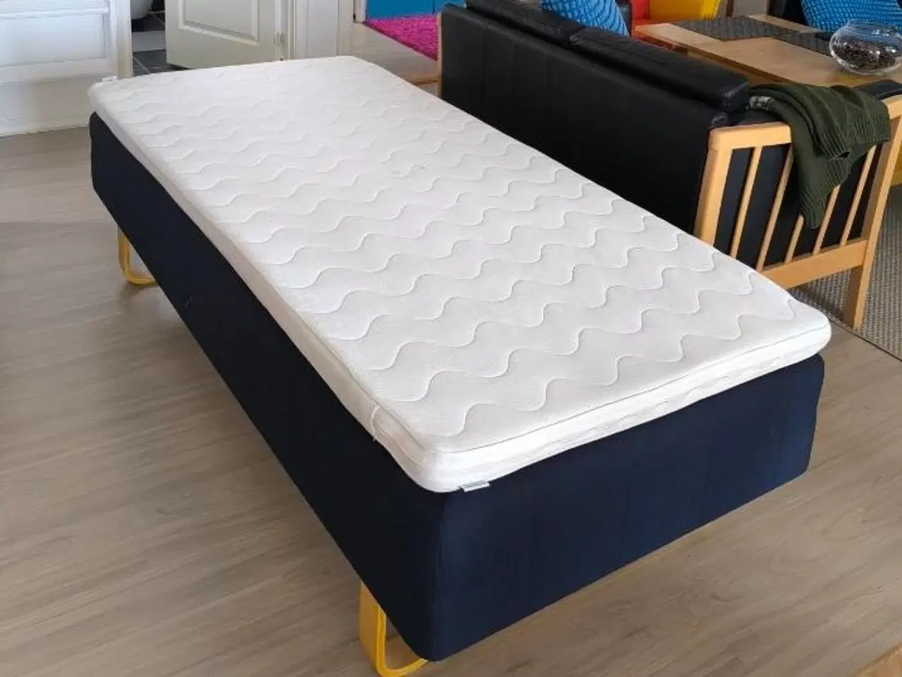 Billede 1 - 2 boxmadrasser med topmadras