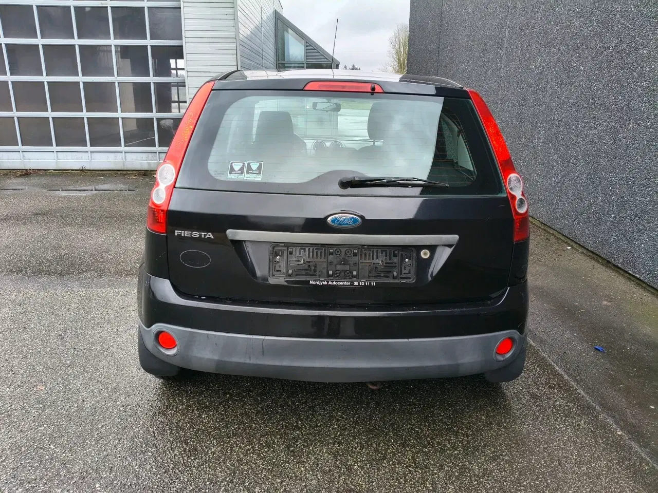 Billede 4 - Ford Fiesta 1,3 Ambiente 70HK 5d