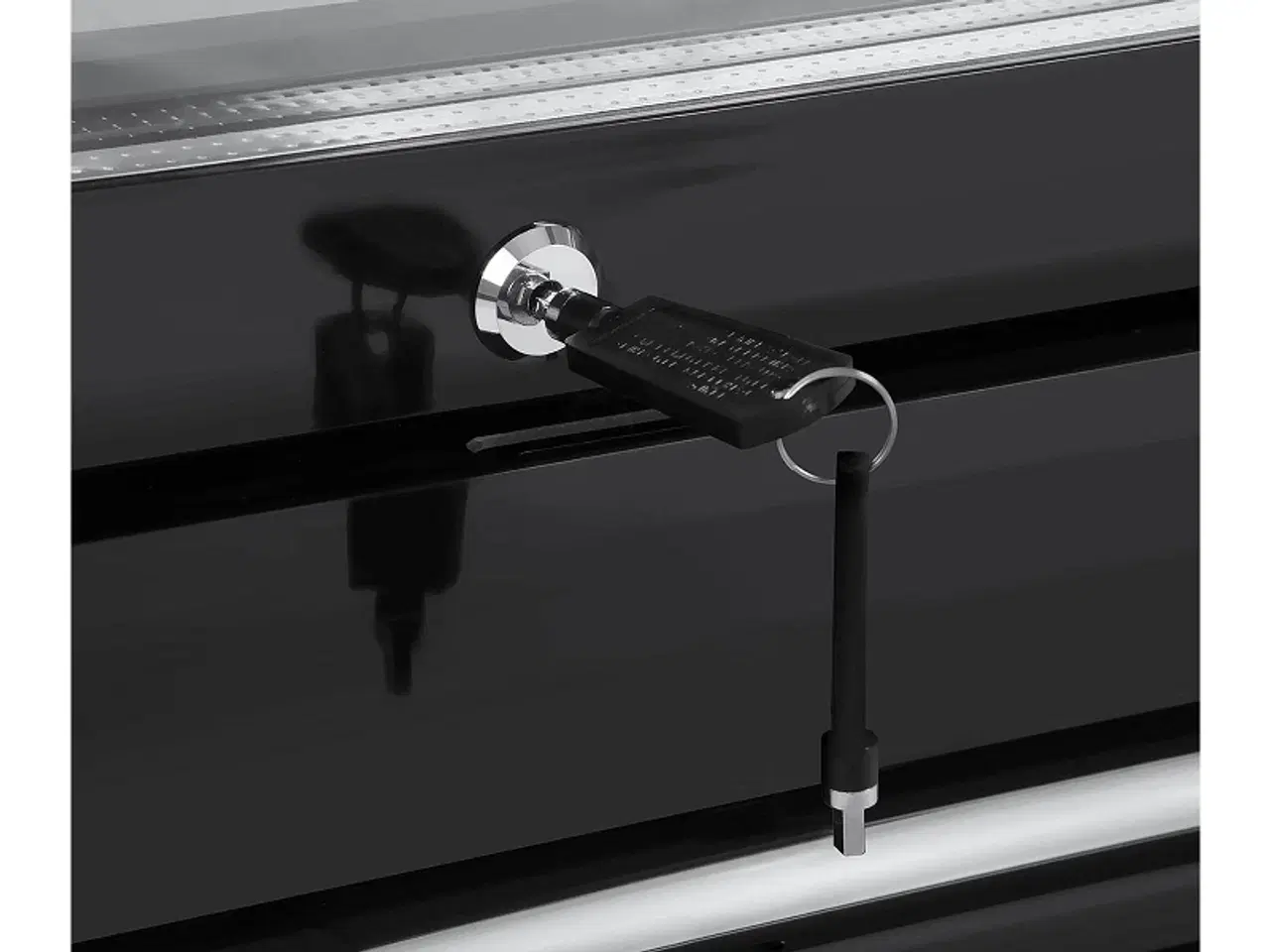 Billede 4 - Flaskekøleskab 320 Liter – B645 x D595 x H1925 mm