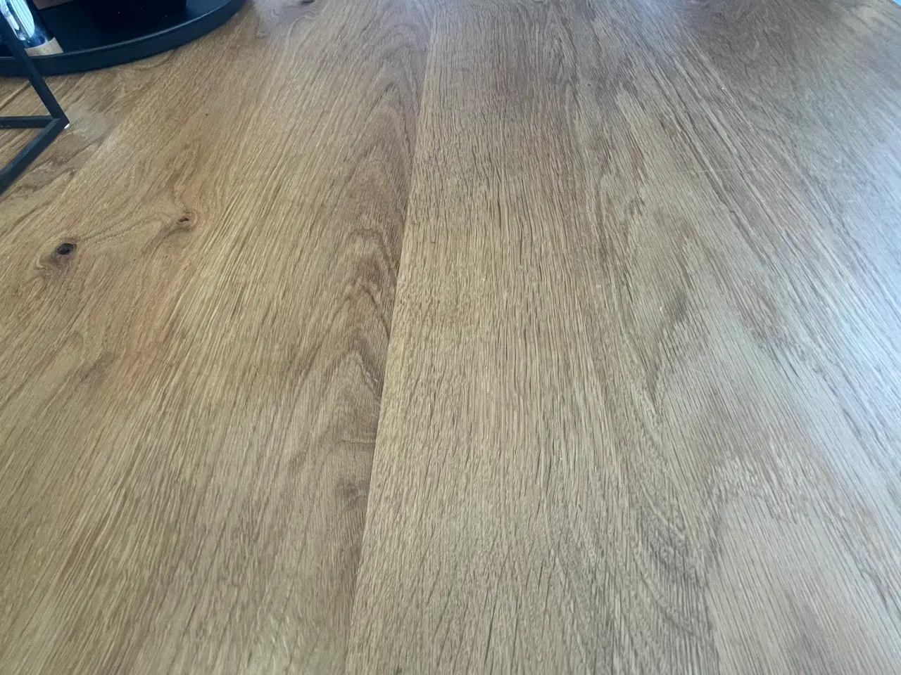 Billede 5 - Rundt spisebord True Ø160 cm. 