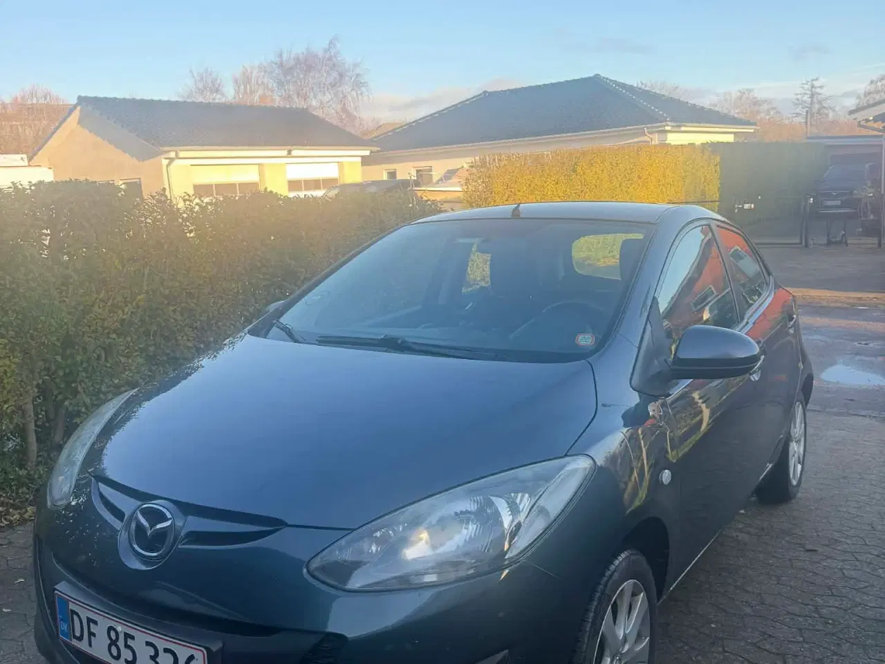 Billede 2 - Personer bil mazda 2