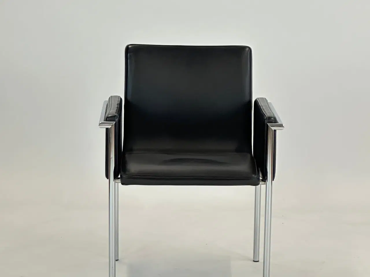 Billede 3 - Sæt af 2 Elegante Mødestole