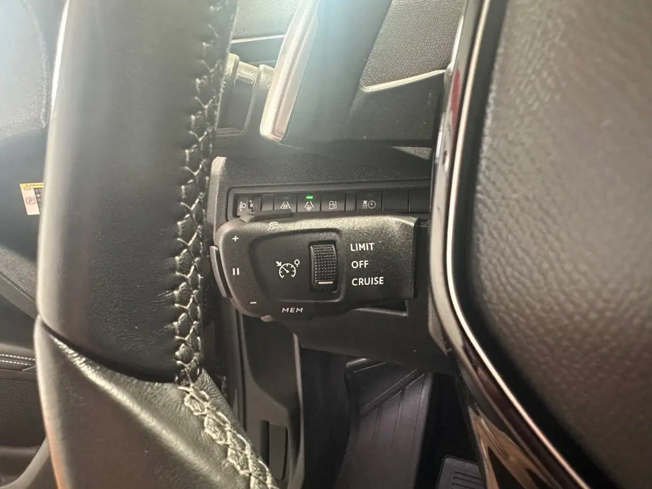 Billede 10 - Peugeot 3008 1,6 Hybrid Allure Pack EAT8 Van