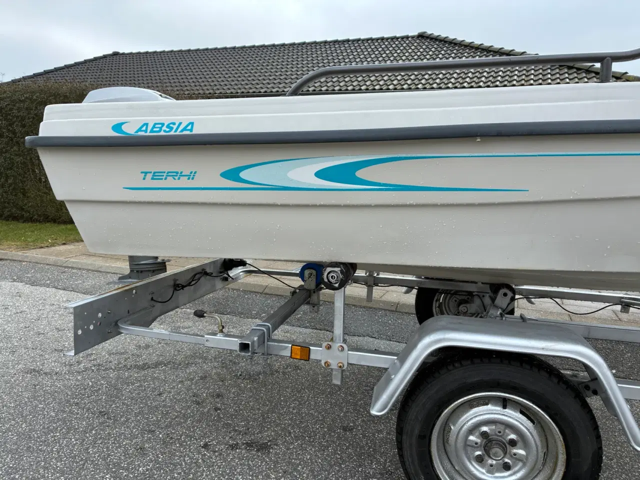 Billede 3 - Terhi jolle m. 15 hk Mariner + indreg. trailer