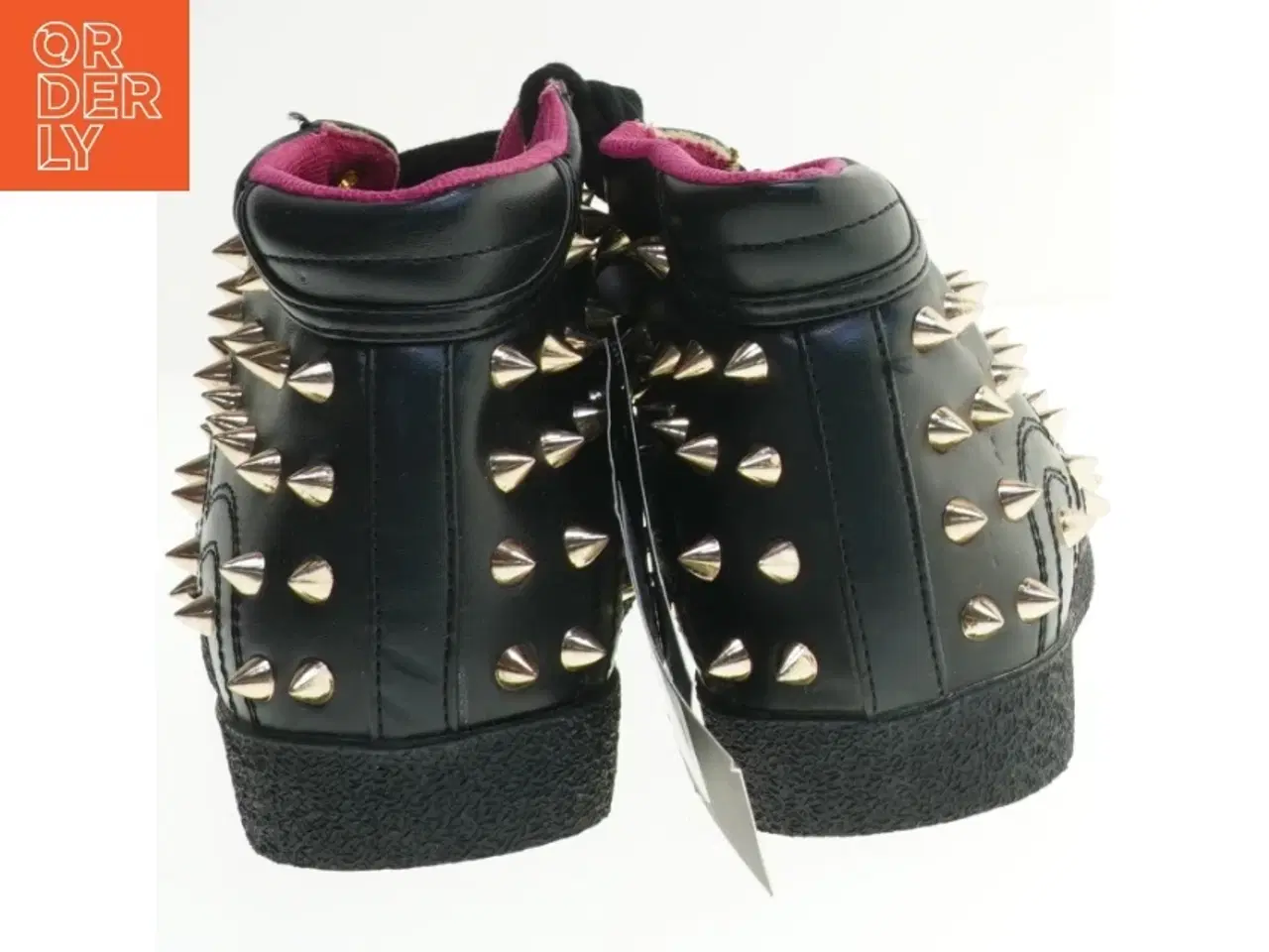 Billede 2 - Sorte sneakers med nitter fra Pieces (ubrugte, str. 38 )