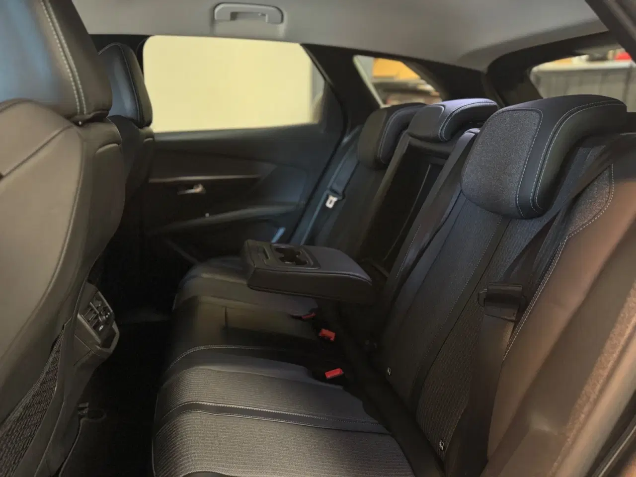 Billede 12 - Peugeot 3008 1,6 Hybrid Allure Pack EAT8