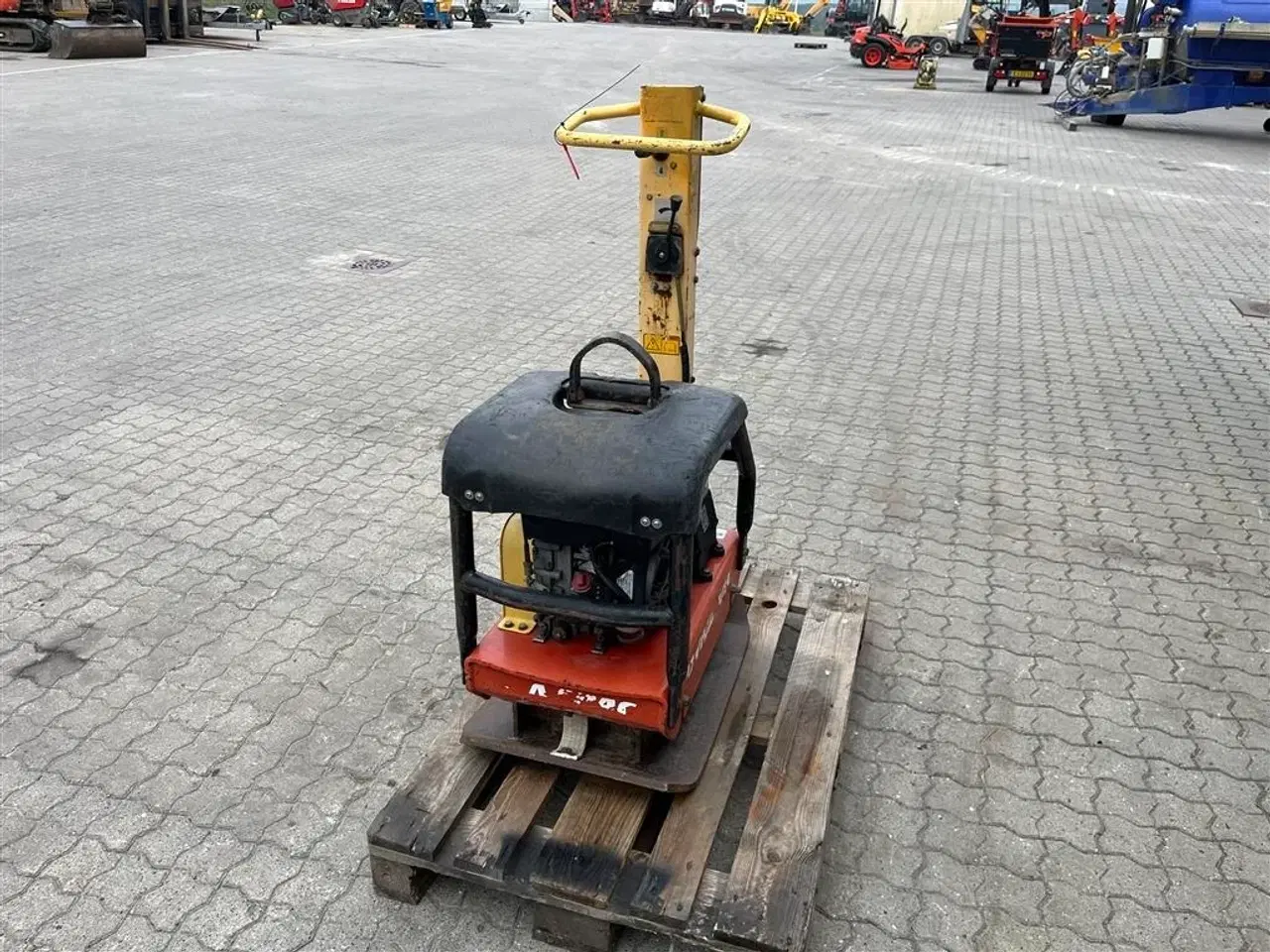 Billede 2 - Dynapac LG 200 247kg Diesel pladevibrator