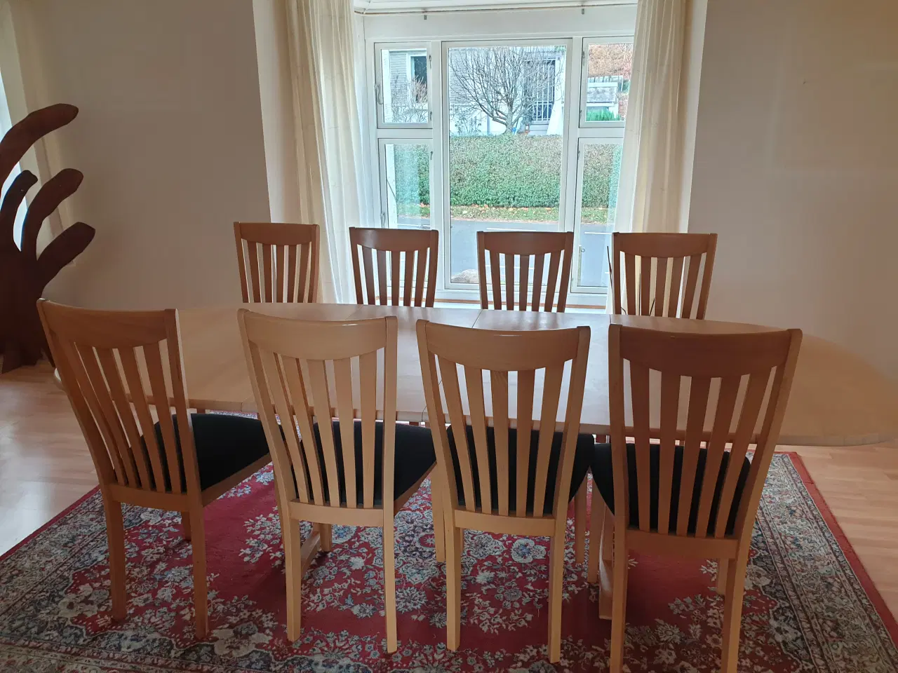 Billede 4 - Spisebord med 8 stole i bøg