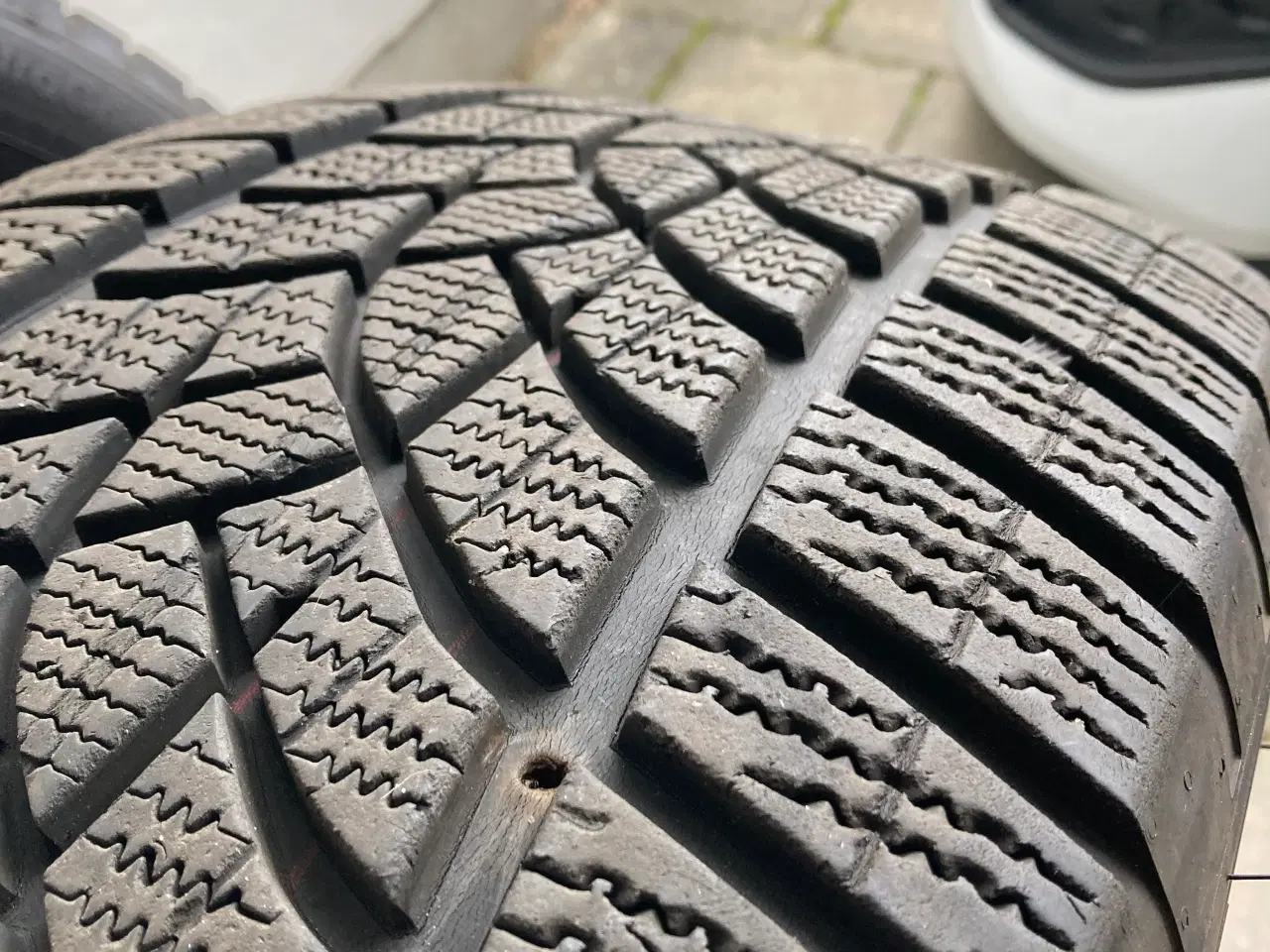 Billede 3 - Vinterdæk, Goodyear ultra grip