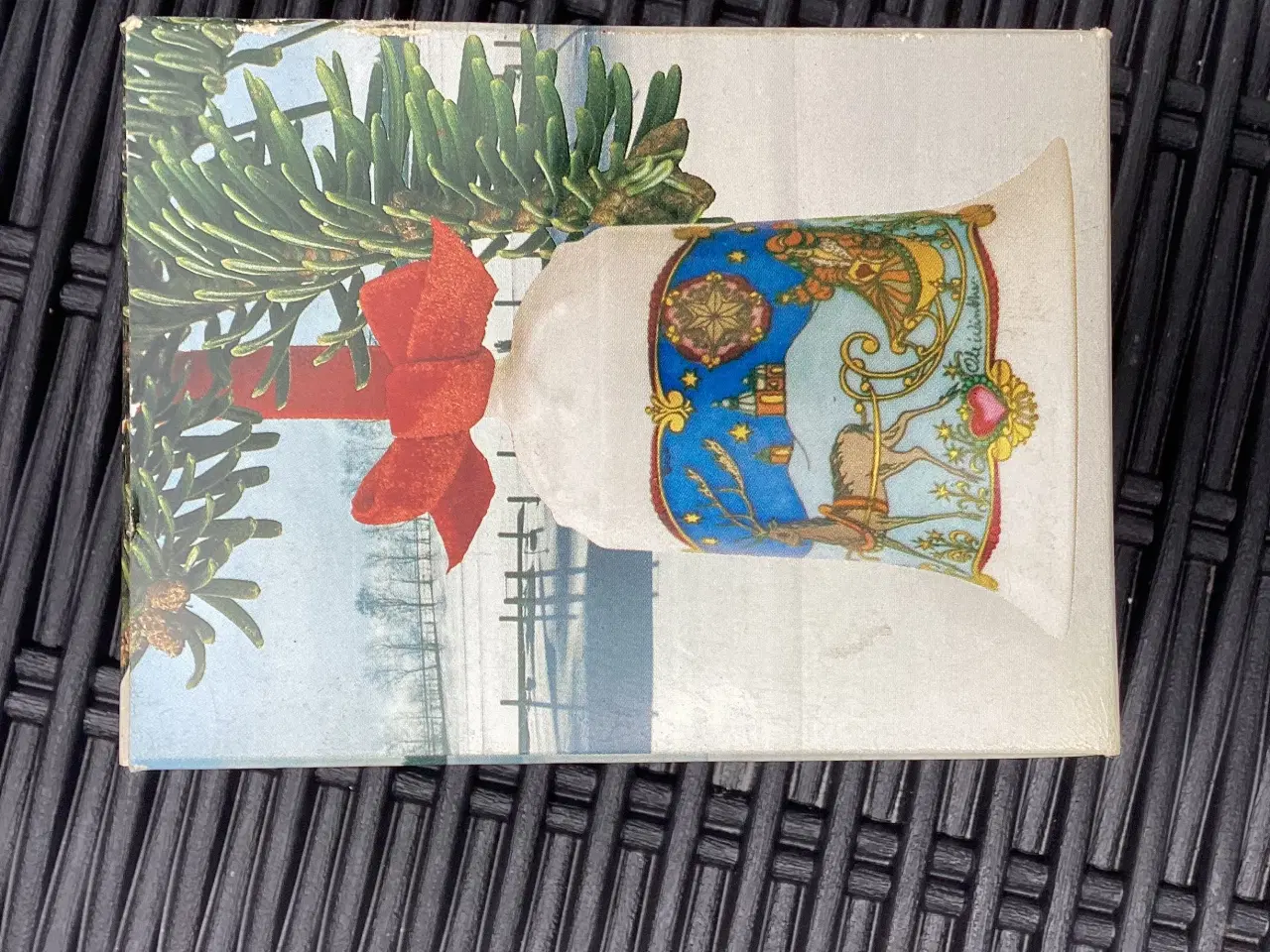 Billede 13 - Juleklokke, porcelæn 1978- jul i lapland