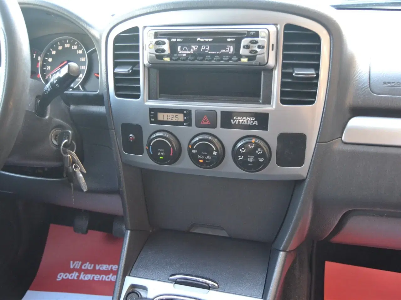 Billede 15 - Suzuki Grand Vitara 2,0 m\ aircondition 4x4 128HK Van